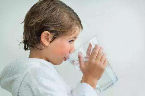 萨奇德国专利技术，甘甜好水让孩子爱上喝水！
